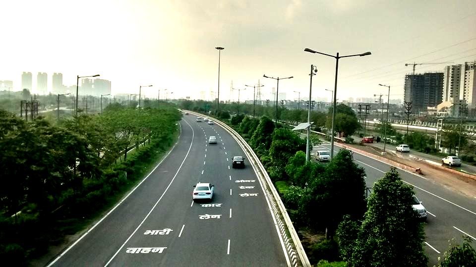 Noida Expressway Skyline